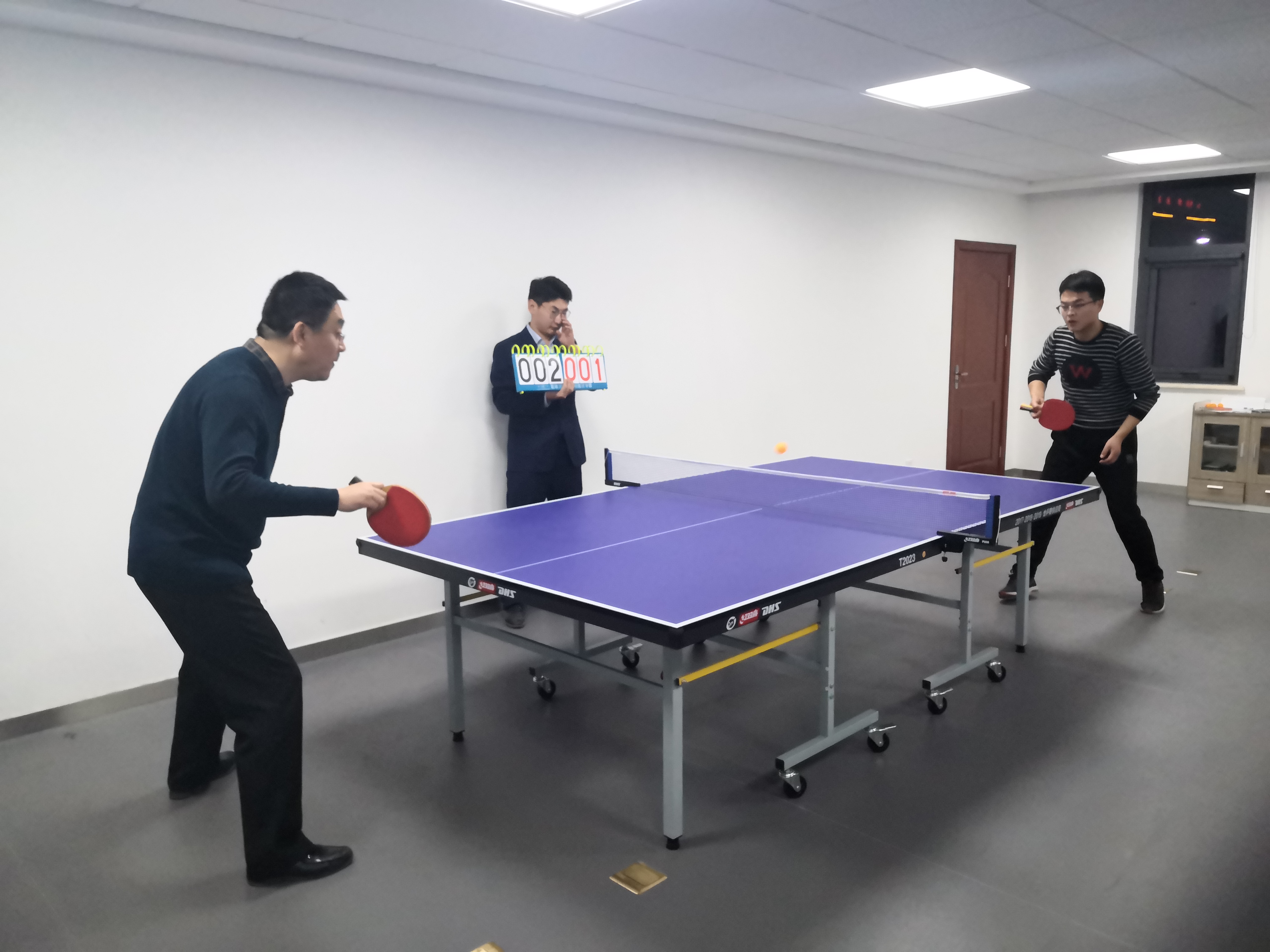泓源公司舉辦“慶元旦、迎新春”職工乒乓球臺(tái)球比賽(圖2)