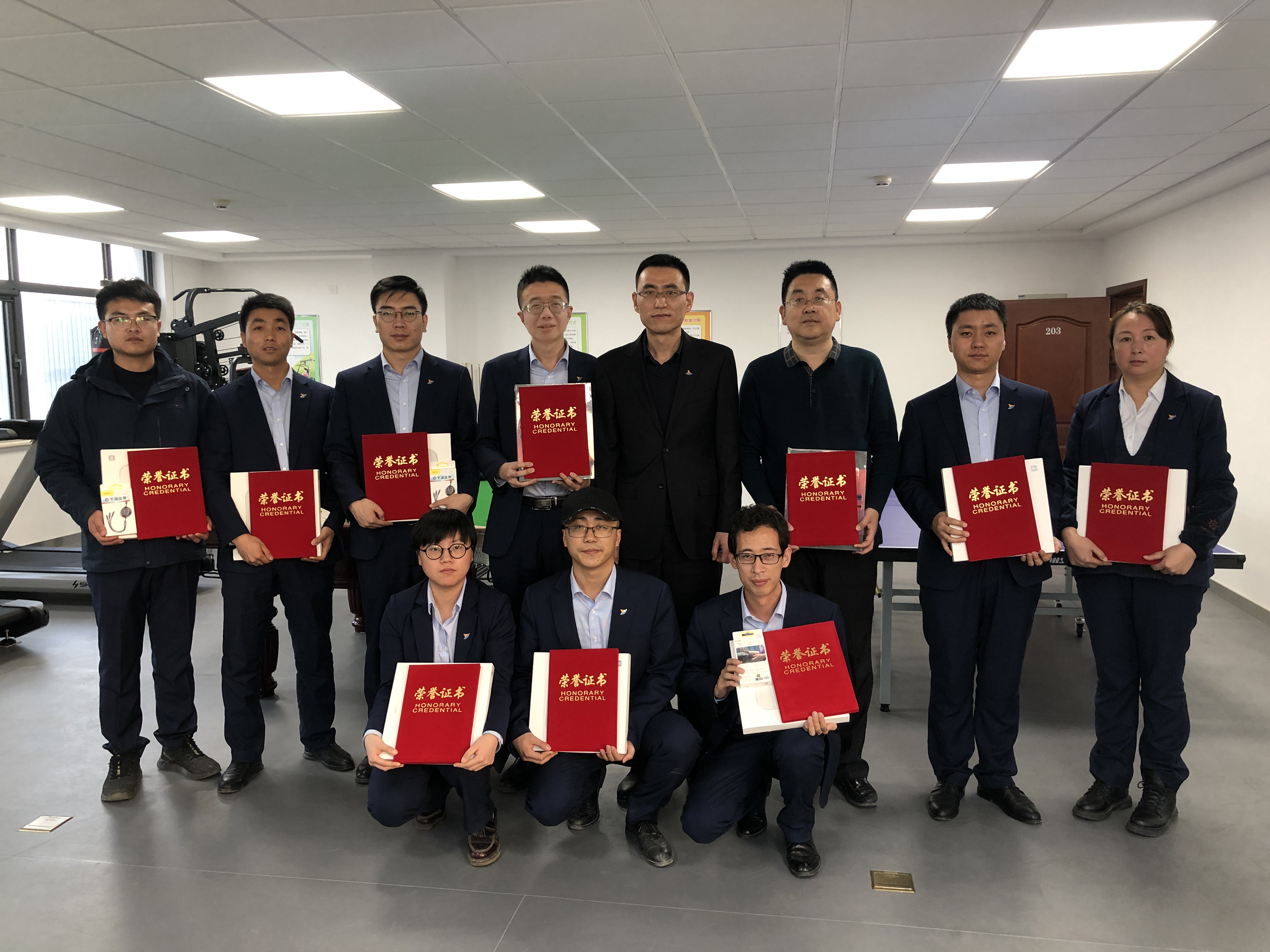 泓源公司舉辦“慶元旦、迎新春”職工乒乓球臺(tái)球比賽(圖8)
